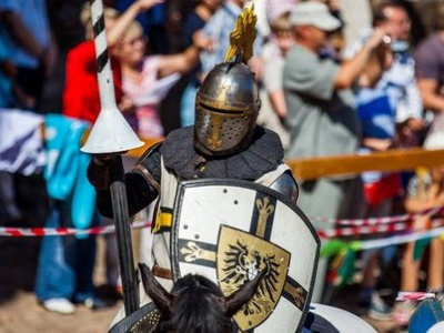 Фото Традиционный военно-исторический фестиваль Рыцарский Замок